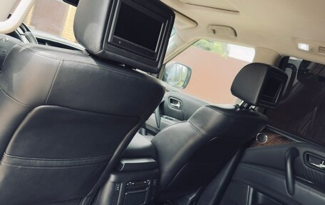 Infiniti QX56, 2011 год, 2 100 000 рублей, 15 фотография