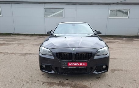 BMW 5 серия, 2013 год, 1 750 000 рублей, 2 фотография