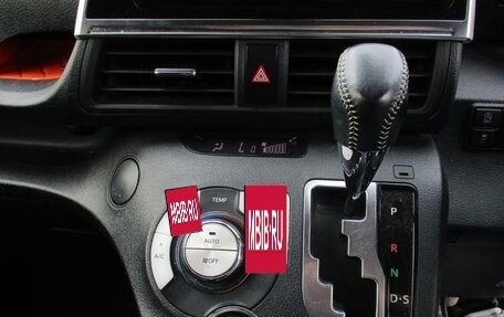 Toyota Sienta II, 2021 год, 1 305 000 рублей, 16 фотография