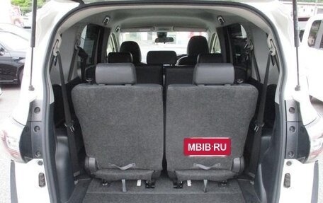 Toyota Sienta II, 2021 год, 1 305 000 рублей, 28 фотография