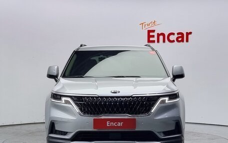 KIA Carnival, 2021 год, 2 800 000 рублей, 2 фотография