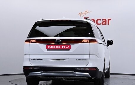 KIA Carnival, 2021 год, 3 000 000 рублей, 3 фотография