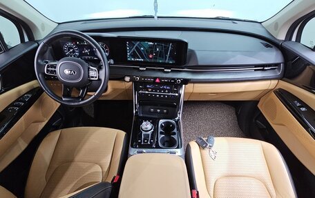 KIA Carnival, 2021 год, 3 000 000 рублей, 8 фотография