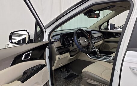 KIA Carnival, 2021 год, 2 800 000 рублей, 8 фотография