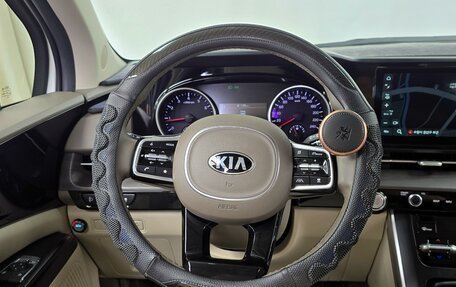 KIA Carnival, 2021 год, 2 800 000 рублей, 11 фотография