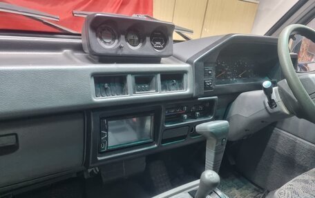 Mitsubishi Delica III, 1997 год, 899 000 рублей, 4 фотография