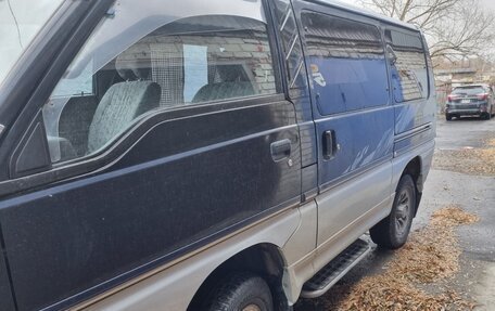 Mitsubishi Delica III, 1997 год, 899 000 рублей, 16 фотография