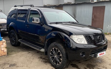 Nissan Pathfinder, 2010 год, 1 800 000 рублей, 2 фотография