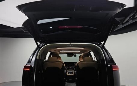 KIA Carnival, 2021 год, 2 900 000 рублей, 5 фотография