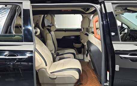 KIA Carnival, 2021 год, 3 000 000 рублей, 15 фотография