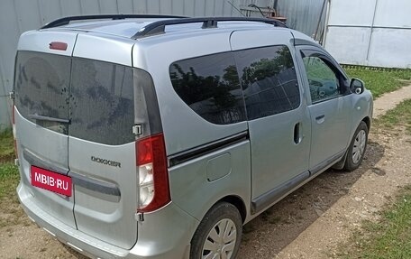 Renault Dokker, 2018 год, 975 000 рублей, 4 фотография