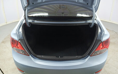 Hyundai Solaris II рестайлинг, 2013 год, 820 000 рублей, 12 фотография