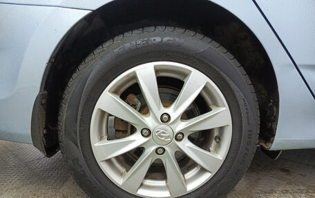 Hyundai Solaris II рестайлинг, 2013 год, 820 000 рублей, 22 фотография