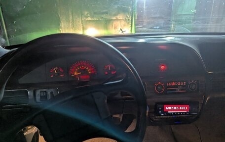 Pontiac Bonneville VIII, 1989 год, 300 000 рублей, 9 фотография