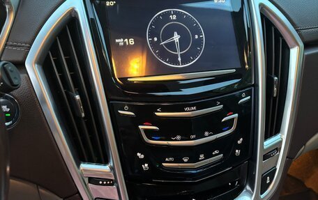 Cadillac SRX II рестайлинг, 2014 год, 1 850 000 рублей, 9 фотография