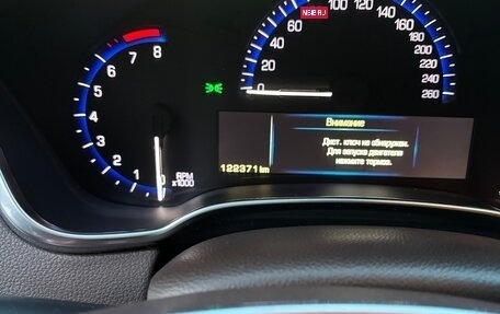 Cadillac SRX II рестайлинг, 2014 год, 1 850 000 рублей, 10 фотография