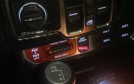 Jeep Wrangler, 2020 год, 6 700 000 рублей, 7 фотография