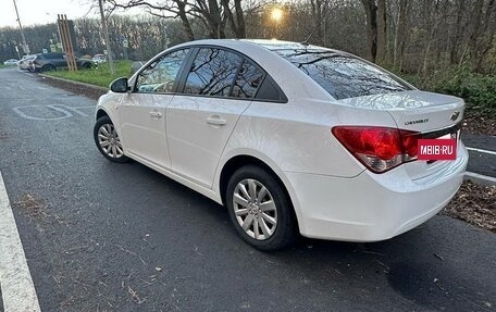 Chevrolet Cruze II, 2012 год, 780 000 рублей, 3 фотография