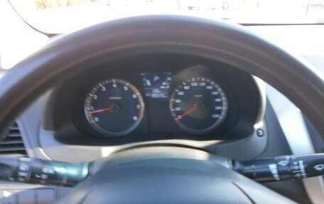 Hyundai Solaris II рестайлинг, 2011 год, 860 000 рублей, 16 фотография