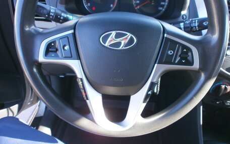 Hyundai Solaris II рестайлинг, 2011 год, 860 000 рублей, 17 фотография