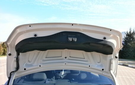 Hyundai Solaris II рестайлинг, 2011 год, 860 000 рублей, 26 фотография