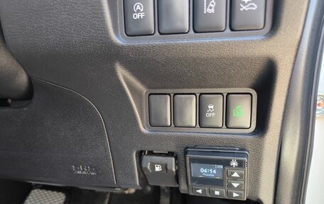 Mitsubishi Delica D:5 I, 2019 год, 3 000 000 рублей, 18 фотография