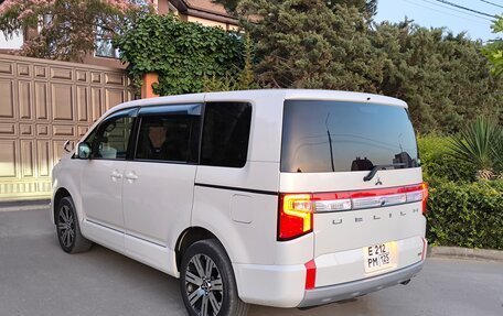 Mitsubishi Delica D:5 I, 2019 год, 3 000 000 рублей, 14 фотография