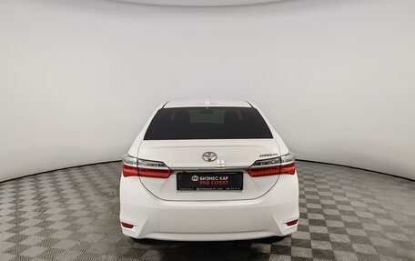 Toyota Corolla, 2017 год, 1 690 000 рублей, 6 фотография