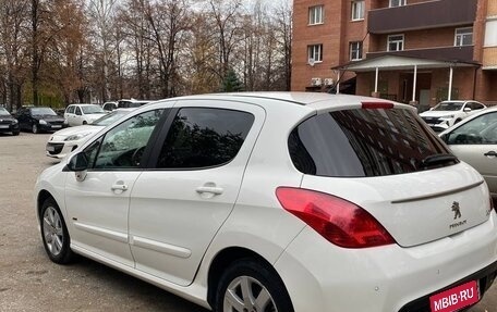 Peugeot 308 II, 2011 год, 540 000 рублей, 2 фотография