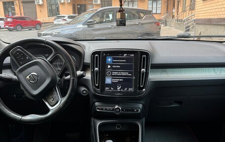 Volvo XC40 I, 2019 год, 2 000 000 рублей, 5 фотография