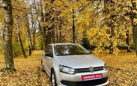 Volkswagen Polo VI (EU Market), 2012 год, 830 000 рублей, 4 фотография