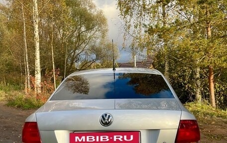 Volkswagen Polo VI (EU Market), 2012 год, 830 000 рублей, 24 фотография