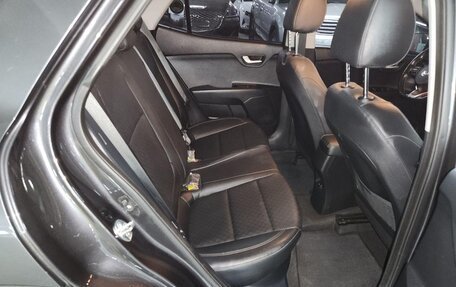 KIA Stonic, 2019 год, 1 850 000 рублей, 21 фотография