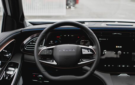 CheryExeed VX, 2024 год, 5 840 000 рублей, 26 фотография