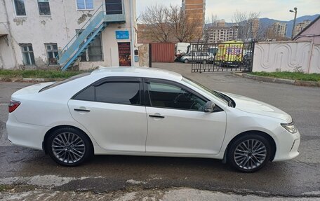 Toyota Camry, 2015 год, 1 680 000 рублей, 3 фотография