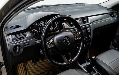 Skoda Rapid I, 2018 год, 999 000 рублей, 10 фотография