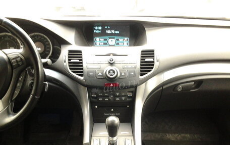 Honda Accord VIII рестайлинг, 2011 год, 1 150 000 рублей, 8 фотография