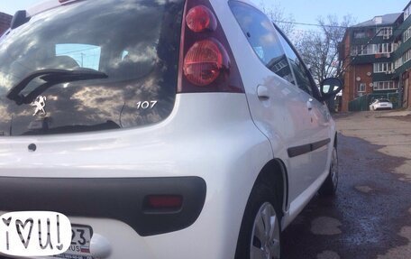 Peugeot 107 I рестайлинг, 2012 год, 350 000 рублей, 4 фотография