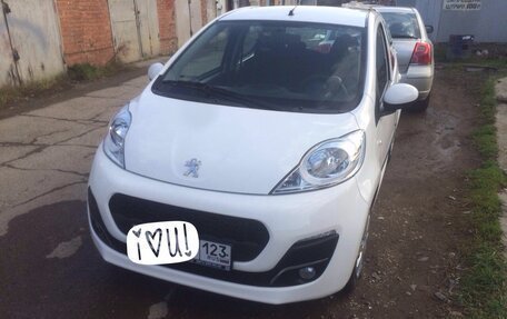 Peugeot 107 I рестайлинг, 2012 год, 350 000 рублей, 3 фотография