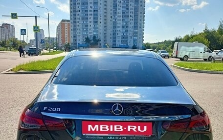 Mercedes-Benz E-Класс, 2022 год, 5 300 000 рублей, 6 фотография