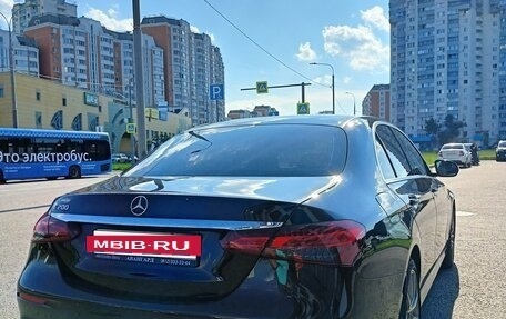 Mercedes-Benz E-Класс, 2022 год, 5 300 000 рублей, 5 фотография