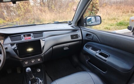 Mitsubishi Lancer IX, 2005 год, 385 000 рублей, 7 фотография