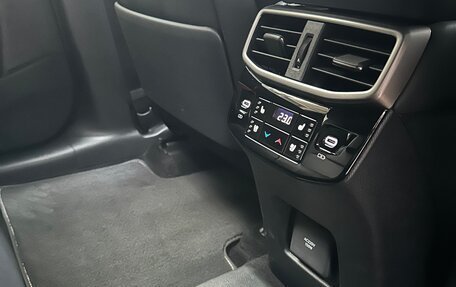 Lexus RX IV рестайлинг, 2023 год, 9 500 000 рублей, 8 фотография