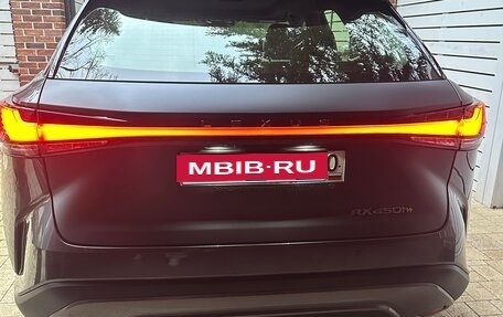 Lexus RX IV рестайлинг, 2023 год, 9 500 000 рублей, 10 фотография