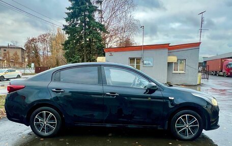 KIA Rio IV, 2018 год, 1 100 000 рублей, 3 фотография