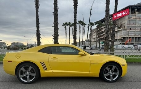 Chevrolet Camaro IV, 2010 год, 1 690 000 рублей, 2 фотография