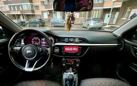 KIA Rio IV, 2018 год, 1 100 000 рублей, 10 фотография