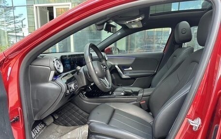 Mercedes-Benz A-Класс, 2022 год, 1 830 000 рублей, 12 фотография