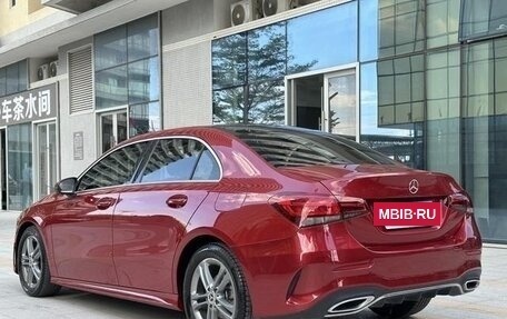 Mercedes-Benz A-Класс, 2022 год, 1 830 000 рублей, 6 фотография