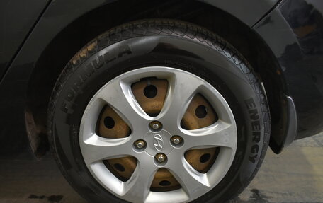 Hyundai Solaris II рестайлинг, 2011 год, 659 000 рублей, 15 фотография